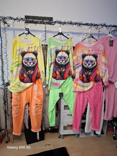 Butterstoff Sweater Neonfarben Panda - KENNLERNANGEBOT