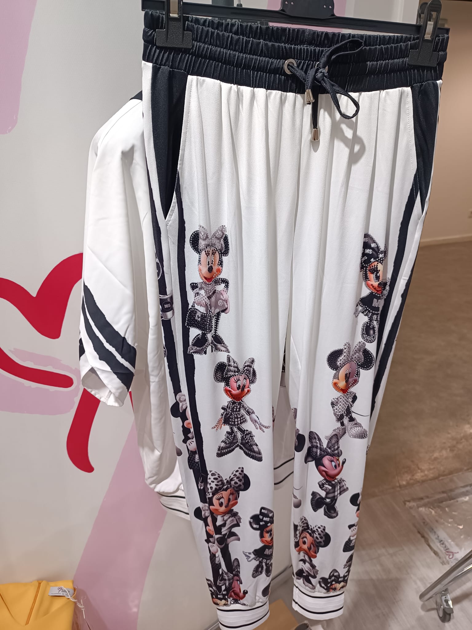 Damen 2-Teiler Missy – Minnie Mouse mit Glitzer | Oberteil & Jogginghose | Gr. 36–44