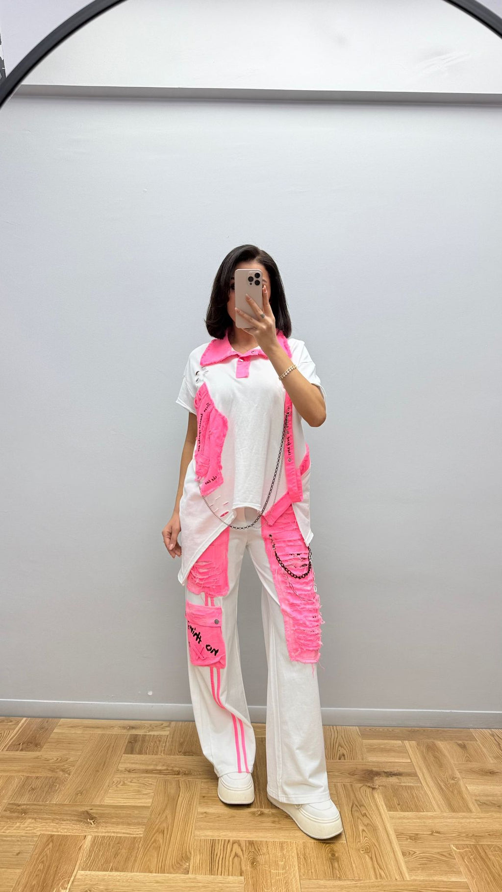Re-Design 2-Teiler Neonpink – Jeansstoff & Ketten | Oversize | Gr. 36–48