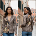 Missy Blazer Skull Glitzer Grau-Taupe – Größe XL