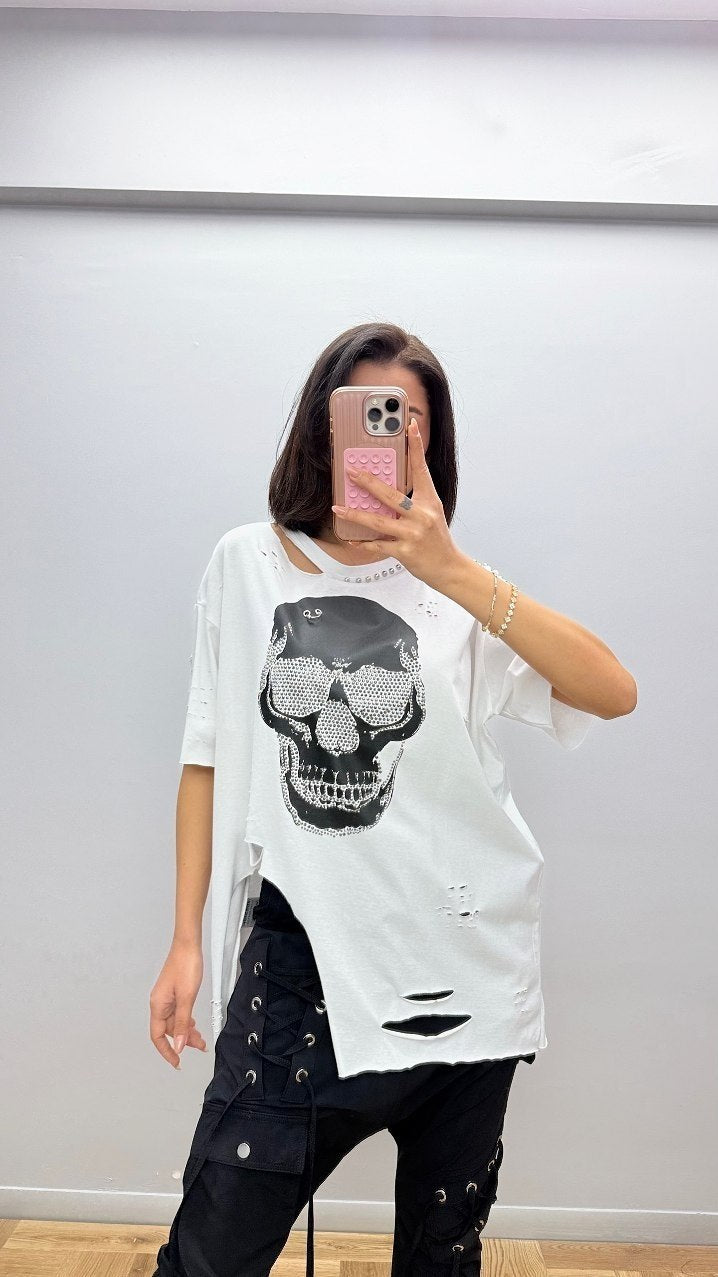 Re Design Skull Shirt – Oversize mit Strass & Nieten