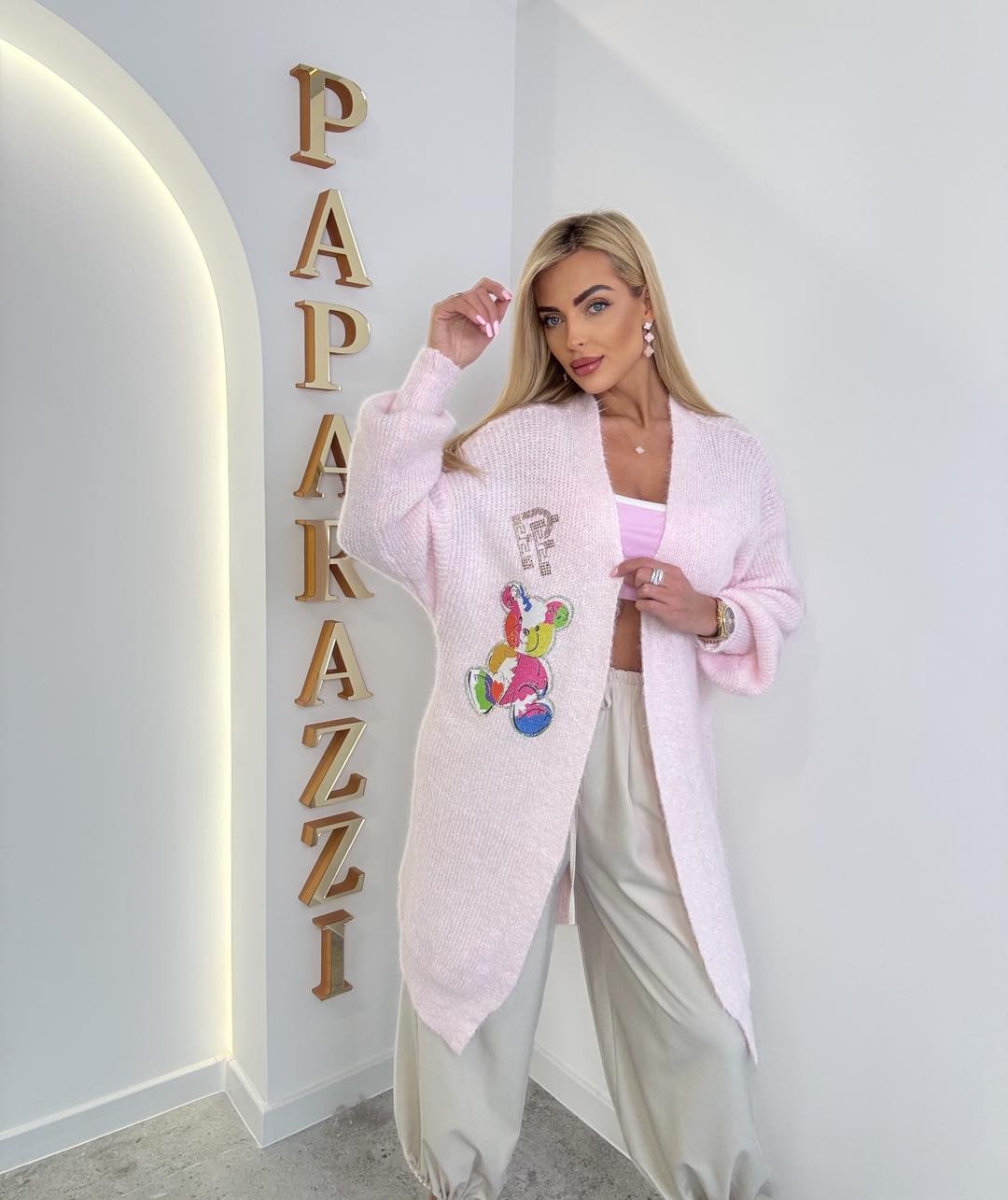 Damen Strickjacke Paparazzi - Rosa mit Bär und Glitzersteinen