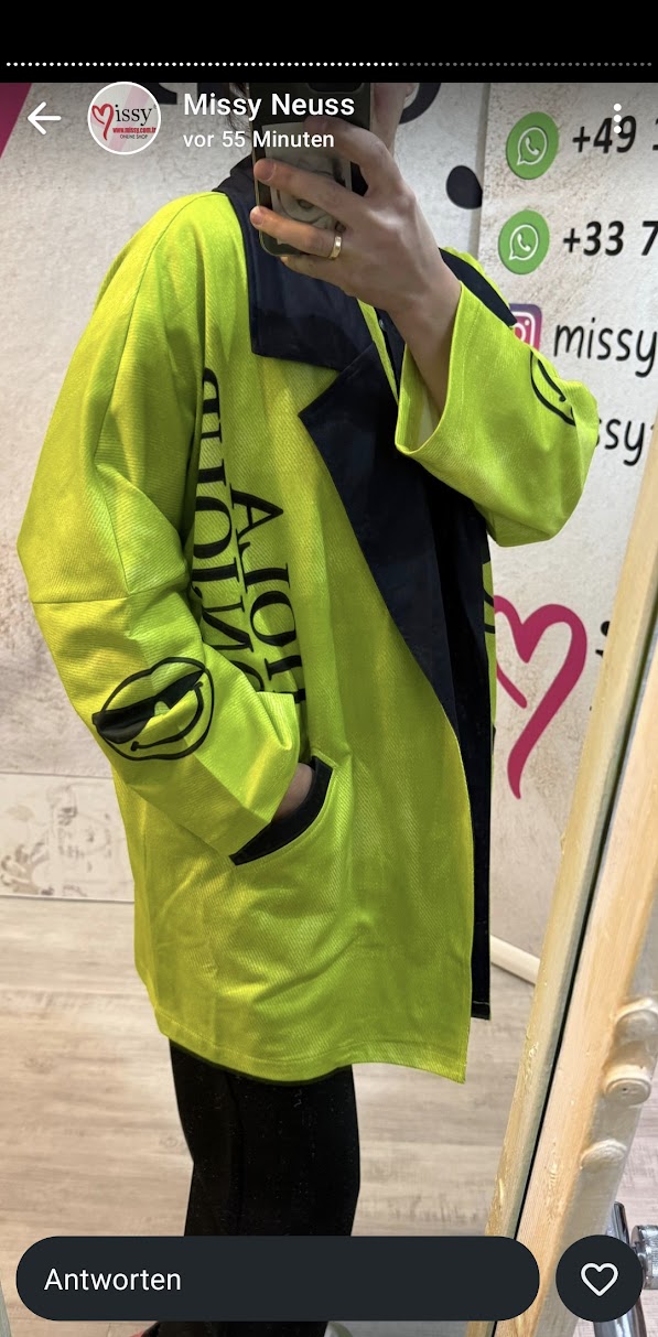 Missy Blazer Apfelgrün mit Glitzersteinen