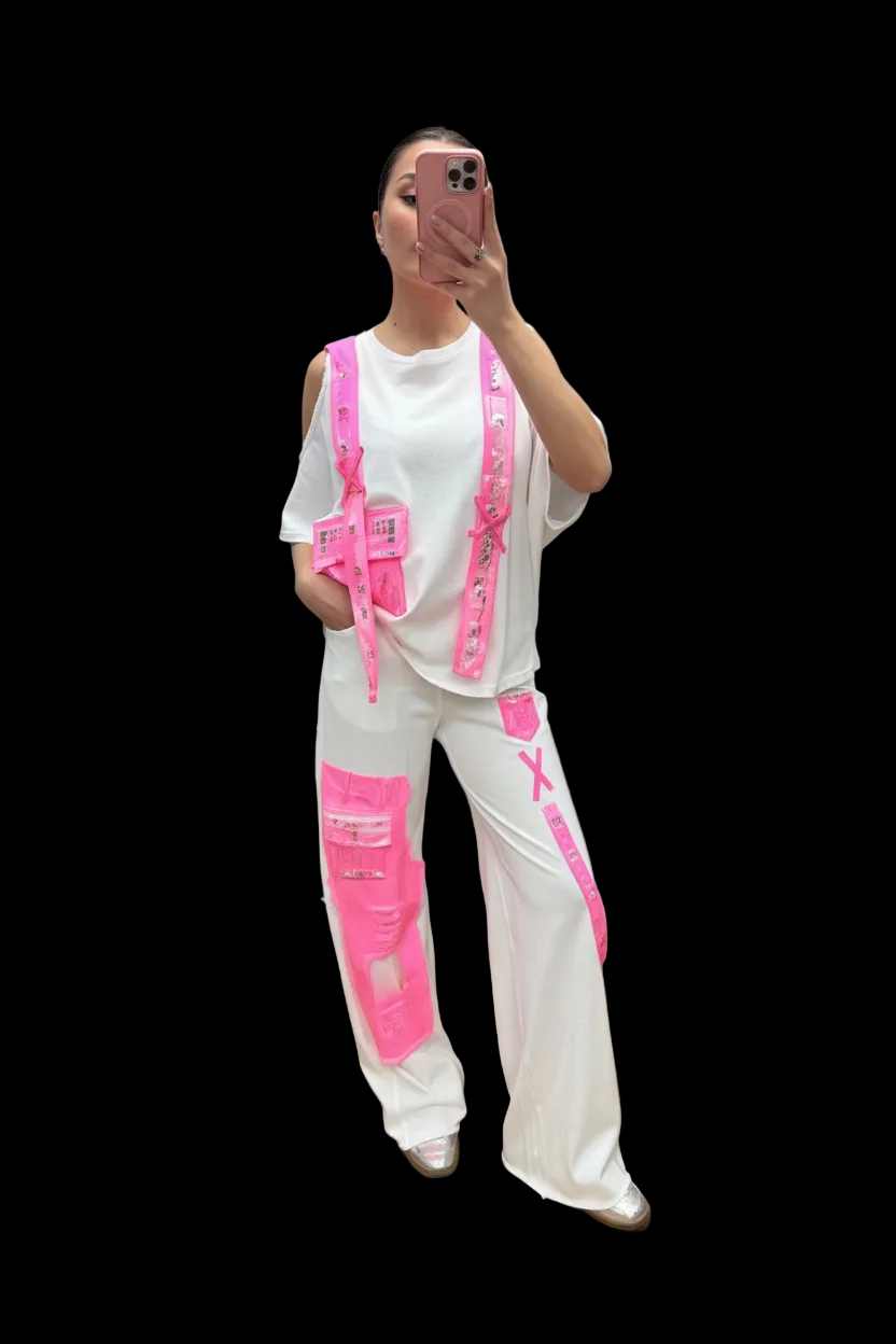 Re-Design Oversize Set Weiß-Neonpink – T-Shirt & Cargo Hose