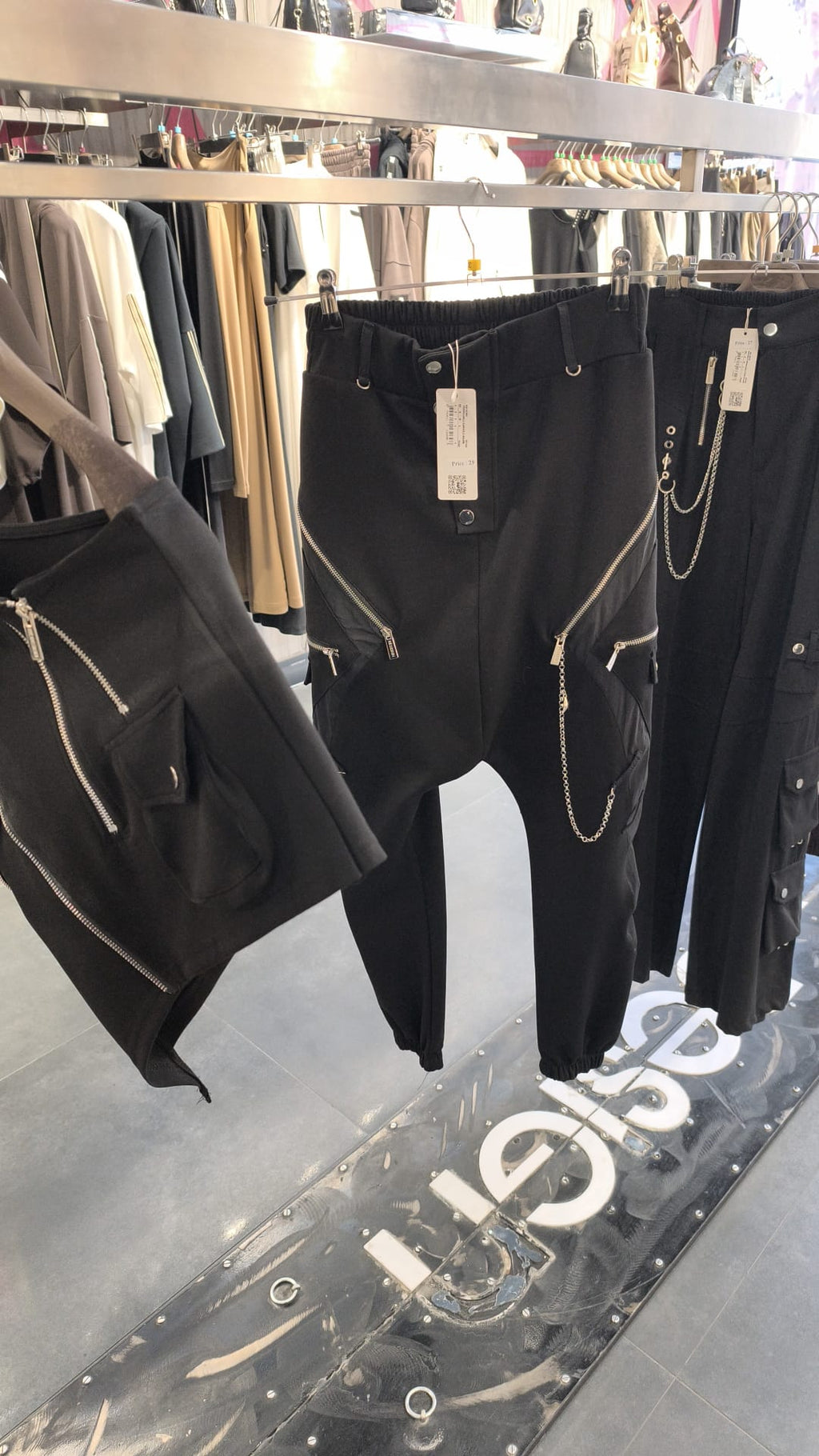 Re-Design Cargo Hose Schwarz