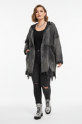 Damen Jacke Re-Design Destroyed Grau mit Kapuze Nieten und Glitzersteinen – Tragebild Uebergroesse bis 50